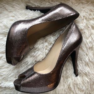 Nordstrom Python 🐍 Pewter Heels